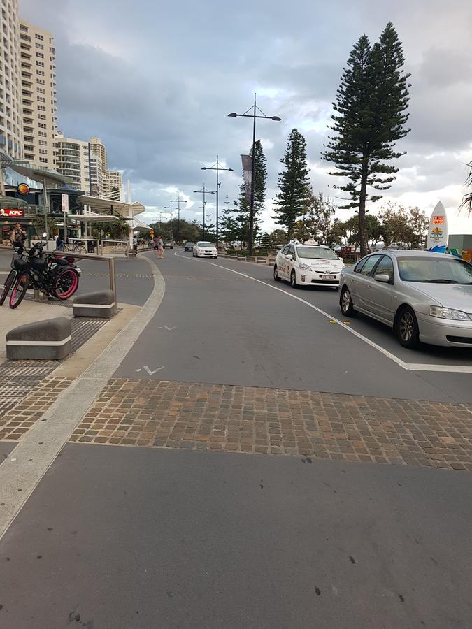 The Sands Surfers Paradise Buitenkant foto
